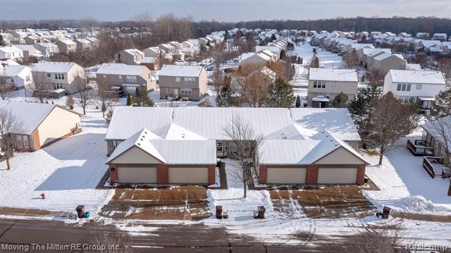 Builiding view thirty five for 1856 Kenwyck, Ypsilanti, MI. 48198