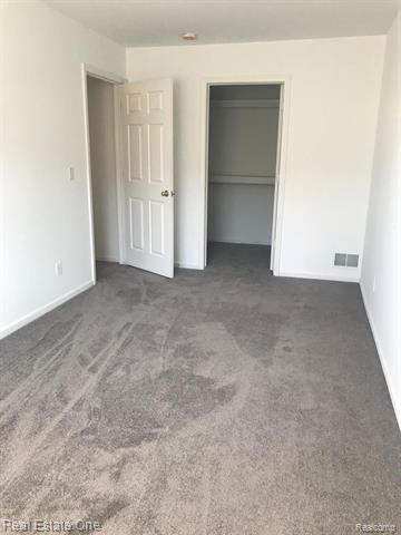 Builiding view eleven for 28185 Raleigh Crescent, New Baltimore, MI. 48051