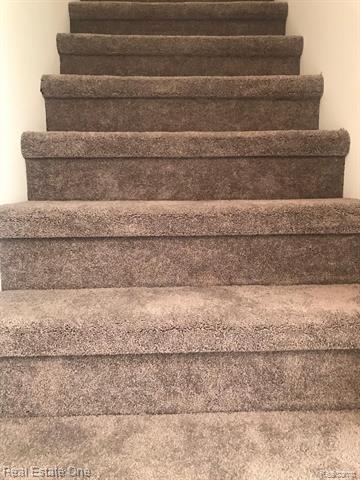 Builiding view nine for 28185 Raleigh Crescent, New Baltimore, MI. 48051