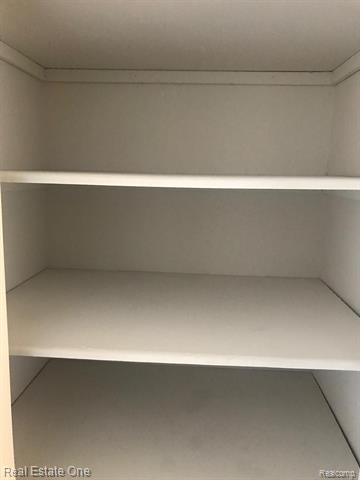 Builiding view twelve for 28185 Raleigh Crescent, New Baltimore, MI. 48051