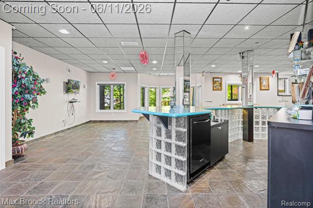 Builiding view sixty one for 34825 Huntington, Farmington, MI. 48331