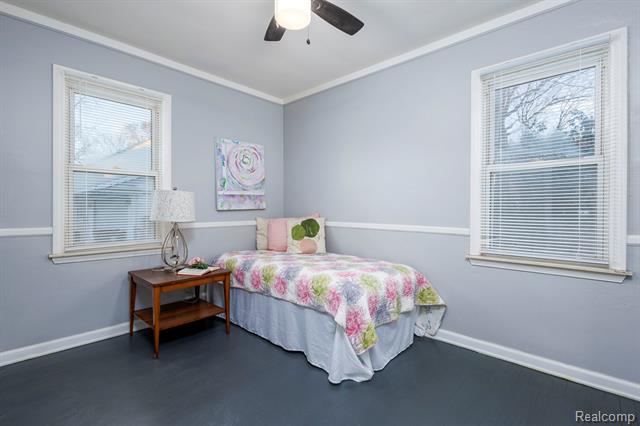 Builiding view fifteen for 2108 E 4Th, Royal Oak, MI. 48067