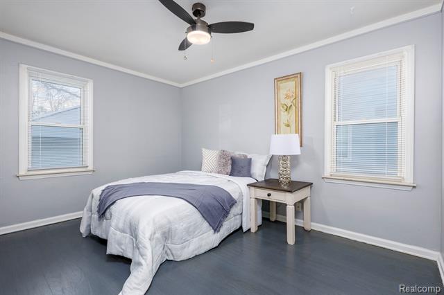 Builiding view thirteen for 2108 E 4Th, Royal Oak, MI. 48067