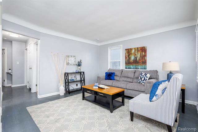 Builiding view three for 2108 E 4Th, Royal Oak, MI. 48067