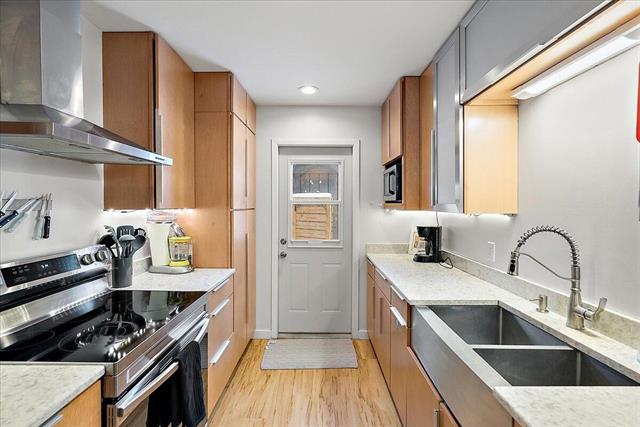 Builiding view nine for 18830 77Th, South Haven, MI. 49090