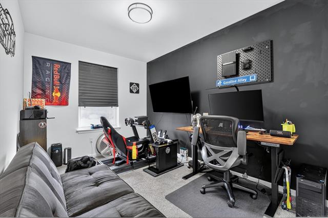Builiding view twenty one for 3981 Trailway Commons, Auburn Hills, MI. 48326