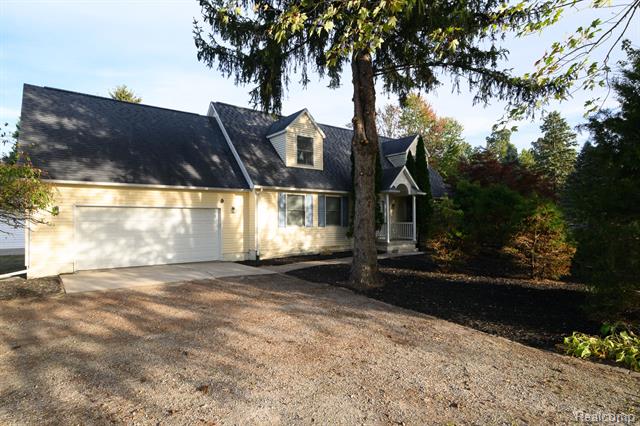 Builiding view one for 3330 Sheridan, Flushing, MI. 48433