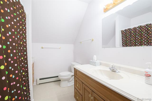 Builiding view thirty for 3330 Sheridan, Flushing, MI. 48433