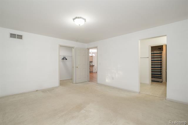 Builiding view twenty two for 3330 Sheridan, Flushing, MI. 48433