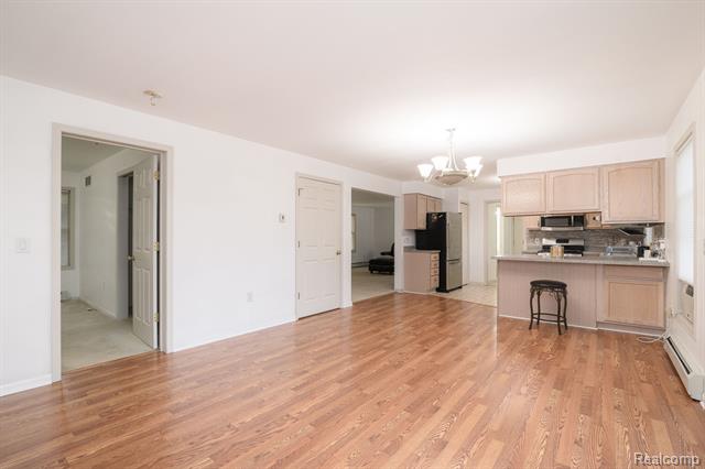 Builiding view twenty for 3330 Sheridan, Flushing, MI. 48433