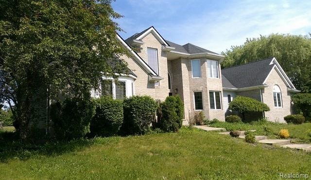Builiding view four for 561 Elba Rd, Lapeer, MI. 48446