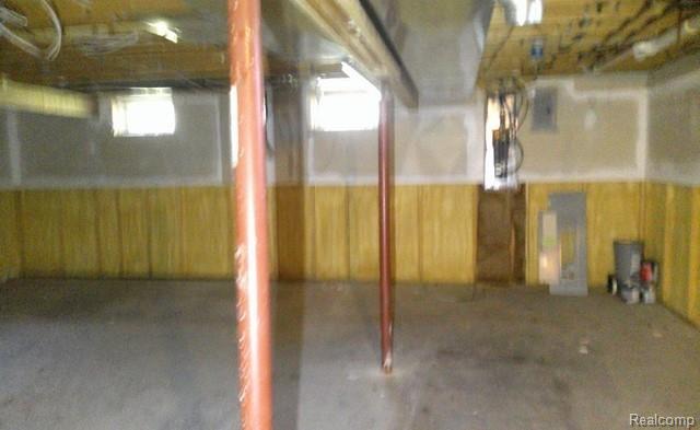 Builiding view seventeen for 561 Elba Rd, Lapeer, MI. 48446