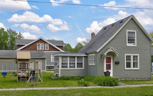 front view for 501 Harrison Avenue, Holland, Mi. 49423