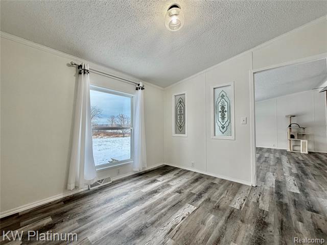 Builiding view eleven for 4601 Norman Rd., Fort Gratiot, MI. 48059