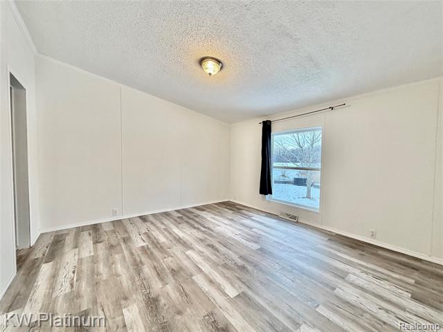 Builiding view twenty four for 4601 Norman Rd., Fort Gratiot, MI. 48059