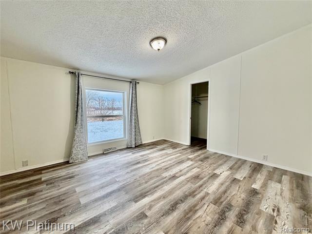 Builiding view twenty one for 4601 Norman Rd., Fort Gratiot, MI. 48059