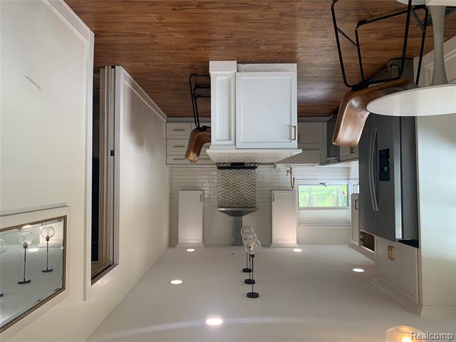 Builiding view four for 1211 Plymouth, Grand Rapids, MI. 49506