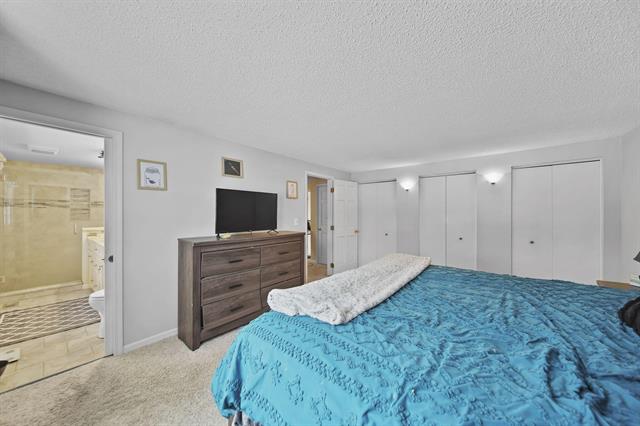 Builiding view twenty five for 520 Meadowbrook Dr, Adrian, MI. 49221