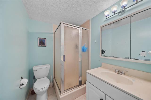 Builiding view twenty one for 520 Meadowbrook Dr, Adrian, MI. 49221