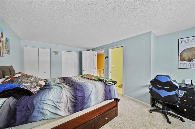 Builiding view twenty for 520 Meadowbrook Dr, Adrian, MI. 49221