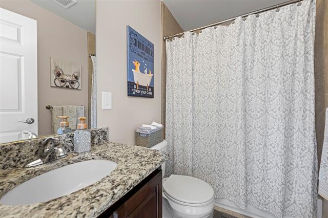 Builiding view eighteen for 14893 North Park, Utica, MI. 48315