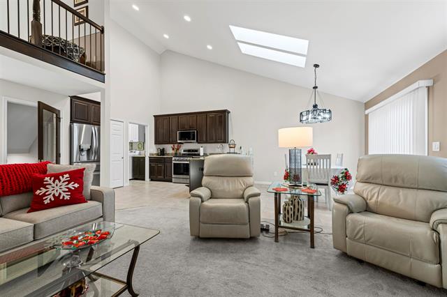 Builiding view seven for 14893 North Park, Utica, MI. 48315