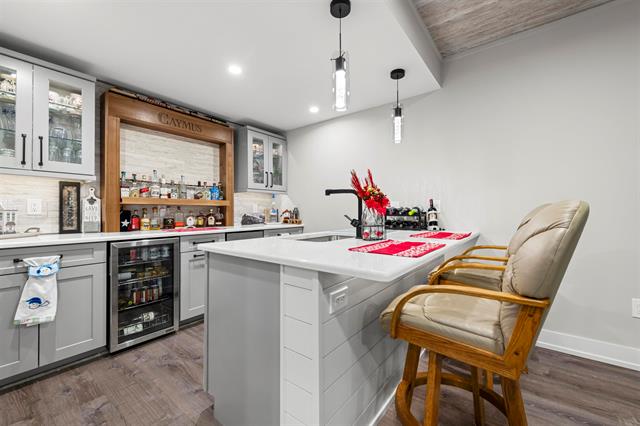 Builiding view twenty eight for 14893 North Park, Utica, MI. 48315