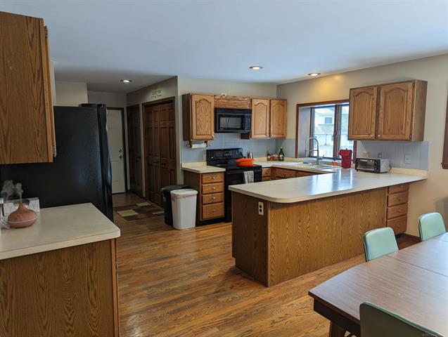 Builiding view seven for 9764 Annabelle, South Lyon, MI. 48178