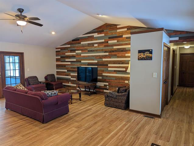 Builiding view ten for 9764 Annabelle, South Lyon, MI. 48178