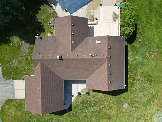 Builiding view twenty eight for 9764 Annabelle, South Lyon, MI. 48178