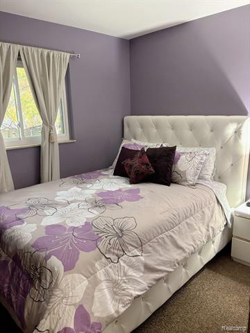 Builiding view seventeen for 26387 Alden, Madison Heights, MI. 48071