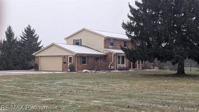 Builiding view forty four for 1901 Brandy, Brighton, MI. 48114