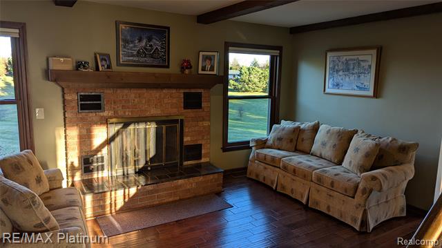 Builiding view nineteen for 1901 Brandy, Brighton, MI. 48114