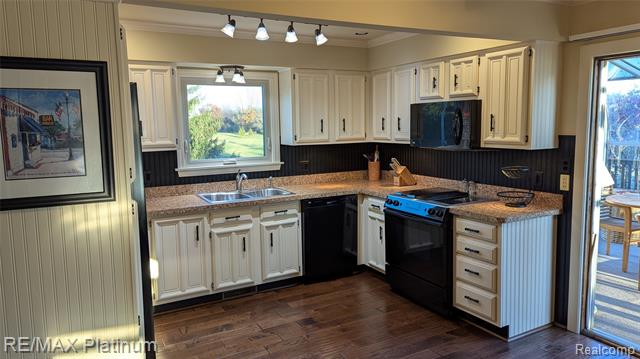 Builiding view thirteen for 1901 Brandy, Brighton, MI. 48114