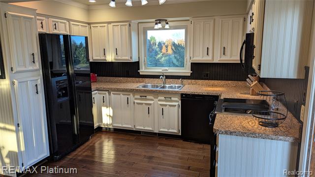 Builiding view twelve for 1901 Brandy, Brighton, MI. 48114