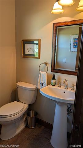 Builiding view twenty two for 1901 Brandy, Brighton, MI. 48114