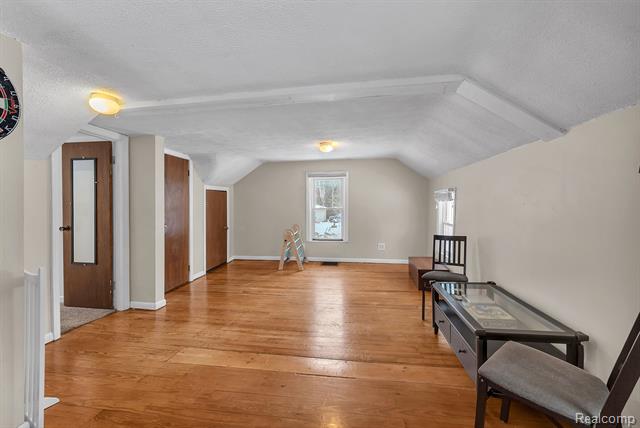 Builiding view twenty one for 4990 Bolla, Ypsilanti, MI. 48197