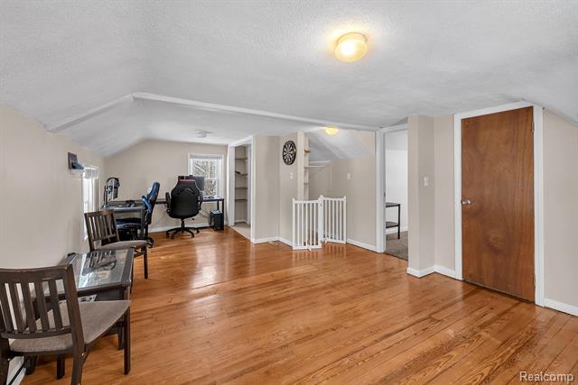 Builiding view twenty for 4990 Bolla, Ypsilanti, MI. 48197