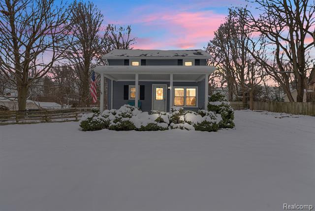 front view for 4990 Bolla Road, Ypsilanti, Mi. 48197