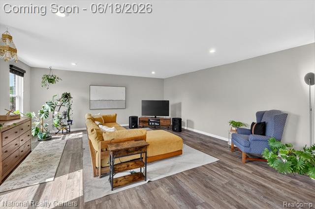 Builiding view eight for 33137 Fuhrmann, Sterling Heights, MI. 48310