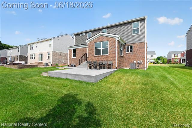 Builiding view forty two for 33137 Fuhrmann, Sterling Heights, MI. 48310