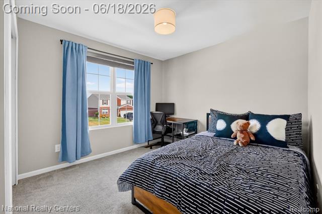 Builiding view thirty three for 33137 Fuhrmann, Sterling Heights, MI. 48310