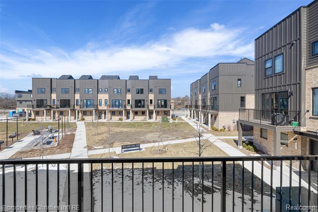 Builiding view one for 1041 Hampton, Detroit, MI. 48207