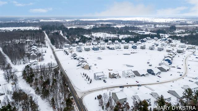 Builiding view fifty two for 14579 Tupelo, West Olive, MI. 49460