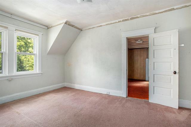 Builiding view nine for 210 Battle Creek, Battle Creek, MI. 49037