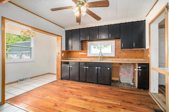 Builiding view three for 210 Battle Creek, Battle Creek, MI. 49037