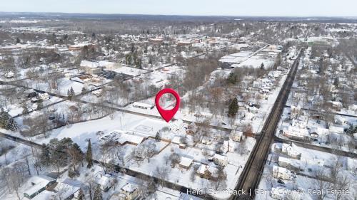 Builiding view forty two for 312 Clinton, Hastings, MI. 49058