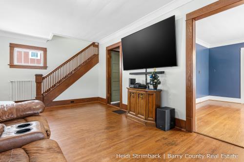 Builiding view six for 312 Clinton, Hastings, MI. 49058