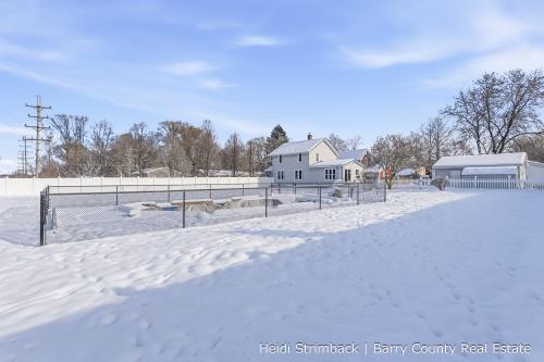 Builiding view thirty one for 312 Clinton, Hastings, MI. 49058