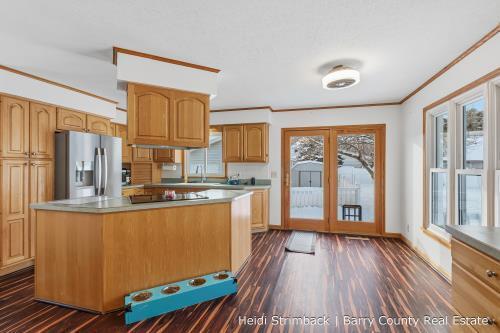 Builiding view twelve for 312 Clinton, Hastings, MI. 49058